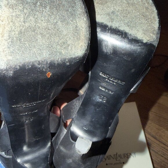 Women’s Yves Saint Laurent Tribute Heels - Picture 8 of 8